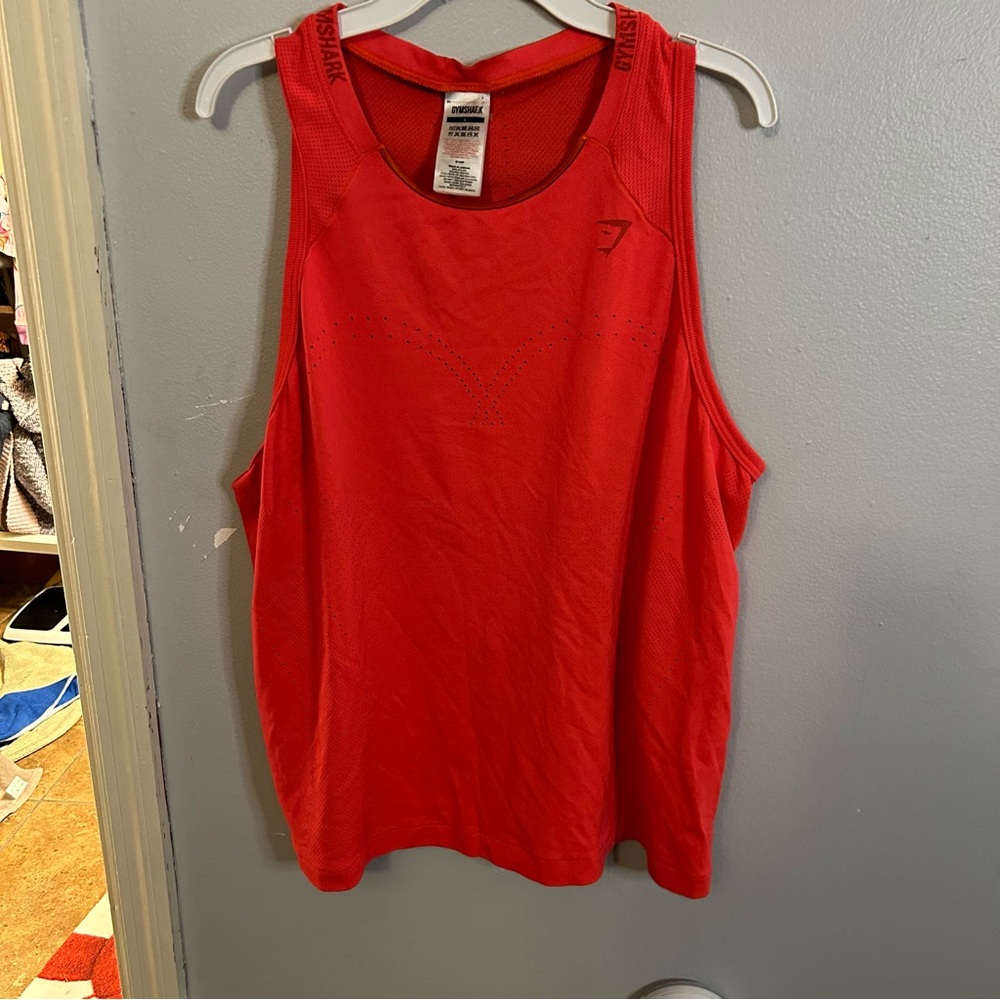GYMSHARK SIZE LARGE EUC SPEED TANK